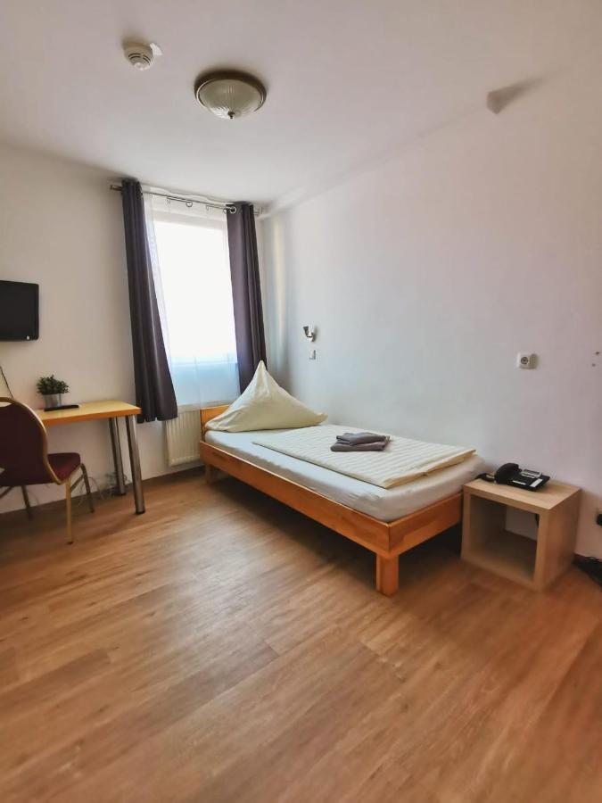 A.B. Hotel Erlangen Zewnętrze zdjęcie