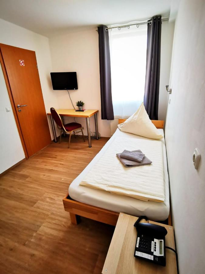 A.B. Hotel Erlangen Zewnętrze zdjęcie